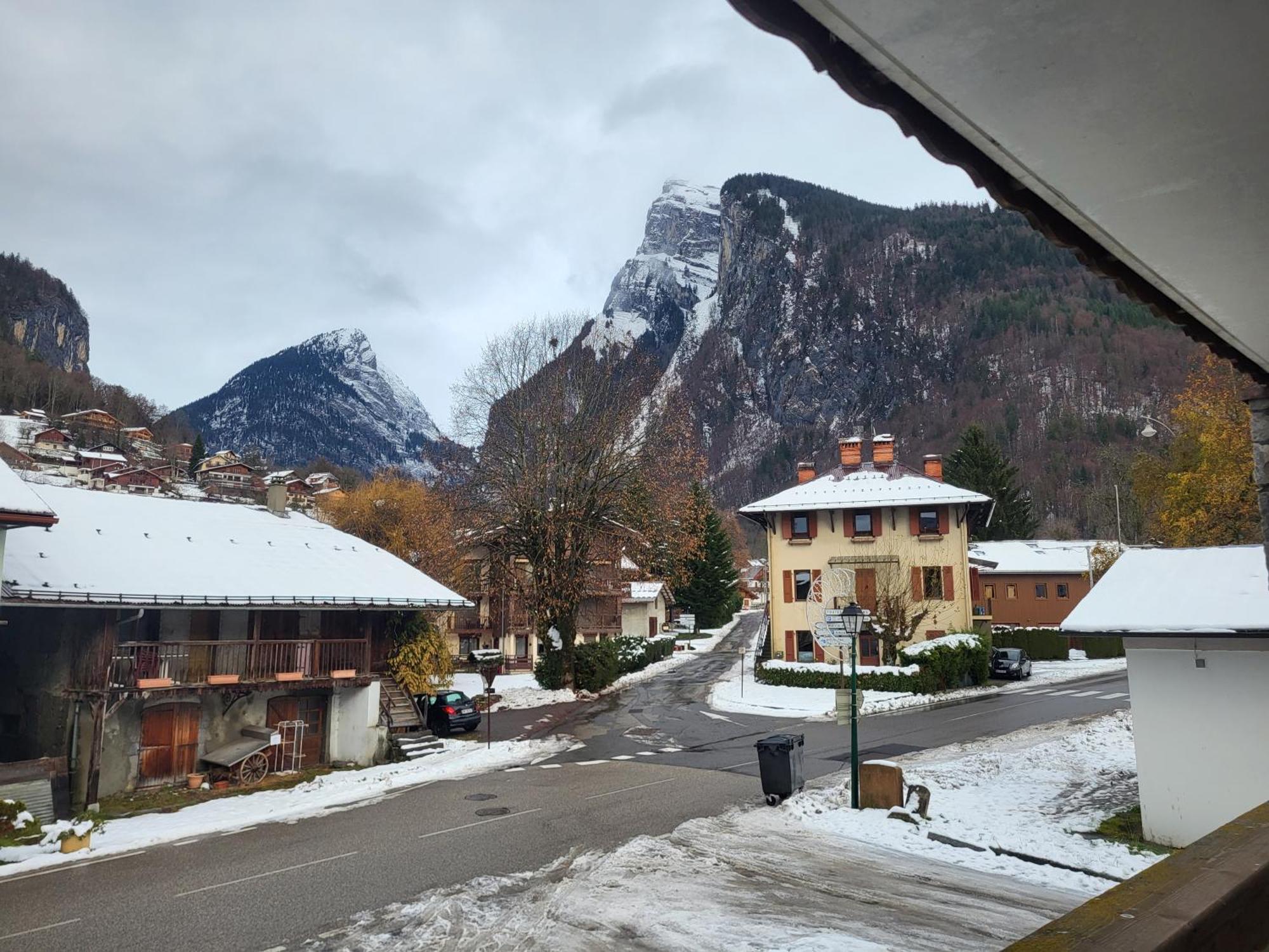 Ecrins A4, 1 Bedroom Apartment With Bunk Room, Central Samoëns Buitenkant foto